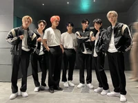 ENHYPEN December 17, 2021.jpeg (447 KB) Twitter December 17, 2021