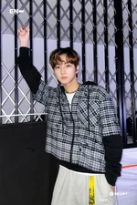 Jungwon naver update 210423 3.jpg (443 KB) April 23, 2021