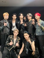 ENHYPEN Twitter 220514 (1).jpeg (443 KB) Twitter May 14, 2022