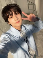 Jungwon-Weverse-Update-211125-1.jpg (824 KB) Weverse November 25, 2021