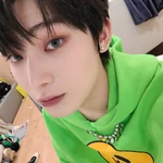 Sunoo Weverse 220810 (21).jpeg (445 KB) Weverse August 10, 2022