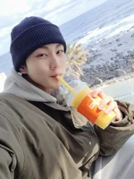 Jungwon-Twitter-Update-220415-1.jpg (450 KB) Twitter April 15, 2022