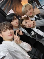 Twitter January 2, 2021 (with Hueningkai from TXT)