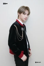 Weverse March 12, 2021