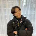 Jungwon weverse update 210303 2.jpg (410 KB) Weverse March, 3, 2021