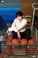 Weverse Magazine Shooting Sketch #2