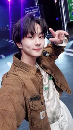 Jungwon-Twitter-Update-211207-1.jpg (272 KB) Twitter December 7, 2021