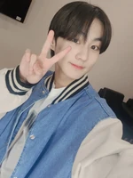 Jungwon-Twitter-Update-220410-1.jpg (361 KB) Twitter April 10, 2022