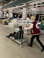 Twitter December 8, 2021