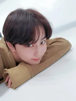 Jungwon1017.jpg (153 KB) Twitter October 17, 2020