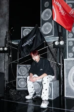 Jungwon Weverse 220829 (1).jpeg (414 KB) Weverse August 29, 2022