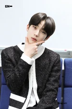 Sunoo weverse update 210404 1.jpg (727 KB) Weverse April 4, 2021