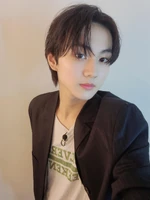 Jungwon-Weverse-Update-211203-1.jpg (404 KB) Weverse December 3, 2021