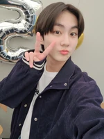 Jungwon-Weverse-Update-220413-2.jpg (469 KB) Twitter April 13, 2022
