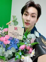 Jungwon Twitter 220801 (5).jpeg (539 KB) Twitter August 1, 2022