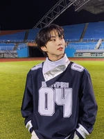 Jungwon November 30, 2021 (1).jpeg (547 KB) Twitter November 30, 2021