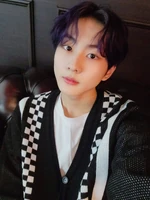 Jungwon-Twitter-Update-220326-4.jpg (394 KB) Twitter March 26, 2022