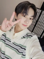 Jungwon-Twitter-Update-220313-4.jpg (360 KB) Twitter March 13, 2022