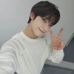 Sunoo Weverse 220905 (12).jpeg (400 KB) Weverse September 5, 2022