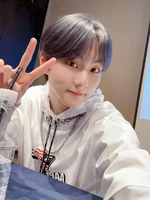 Jungwon Weverse February 3, 2022.jpeg (391 KB) Weverse February 3, 2022