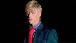 Tumblr m63lh1GRk91rri87i.gif