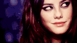 Tumblr mc71j2furC1qgyhq8.gif