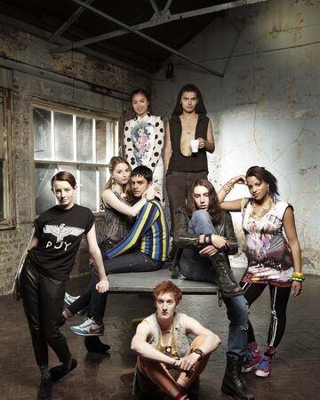Series 5 Skins Wiki Fandom Eklenme tarihi 30 kasim 2010 |telif hakki channel 4 television corporation sanatcilar sebastian de souza diziler skins. series 5 skins wiki fandom