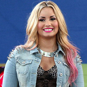 Demi Lovato Epic Harro Wiki Fandom Demi Lovato Epic Harro Wiki Fandom