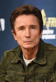 Dominic Keating