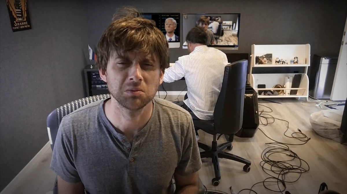 Russian Computer Room | Epic Rap Battles of History Wiki | Fandom