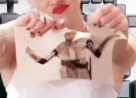 Miley Cyrus ripping Joan's photo