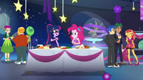 Twilight and Pinkie at planetarium party EGDS38