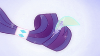 Rarity's hair grows into a ponytail EG