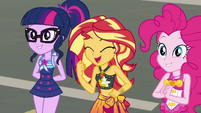 Sunset pumping her arm in victory EGDS13