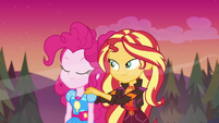 Sunset points Pinkie toward the smell EGSBP