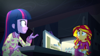 Twilight and Sunset look at each other EG2