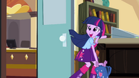 Twilight hides Spike in her bag EG