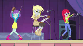 Derpy's band in the Battle of the Bands EG2