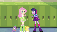 Fluttershy tells Twilight about the crown EG