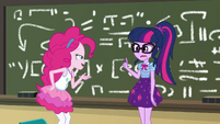 Twilight speechless at Pinkie's cluelessness EGDS37