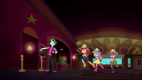 Cutie Mark Crusaders running into the theater SS11