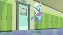 Trixie Lulamoon jumping for joy EGFF