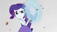 Rarity projects herself with a diamond shield EGS3