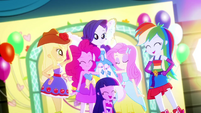 Final shot of Mane Six laughing together SS2