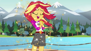 Sunset Shimmer singing "I say embrace the magic" EG4