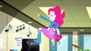 EG SS4 Pinkie Pie ''Do gimnastycznej''