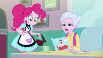 Pinkie Pie pouring coffee for an old lady EGDS39