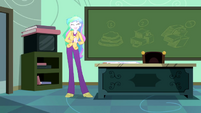 Principal Celestia continues the lesson again SS8