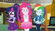 EG COYA04 Twilight, Pinkie i Rainbow obok siebie