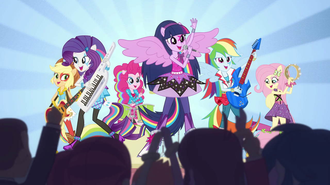 Equestria Girls - Rainbow Rocks EXCLUSIVE Short - 'Hamstocalypse Now' 